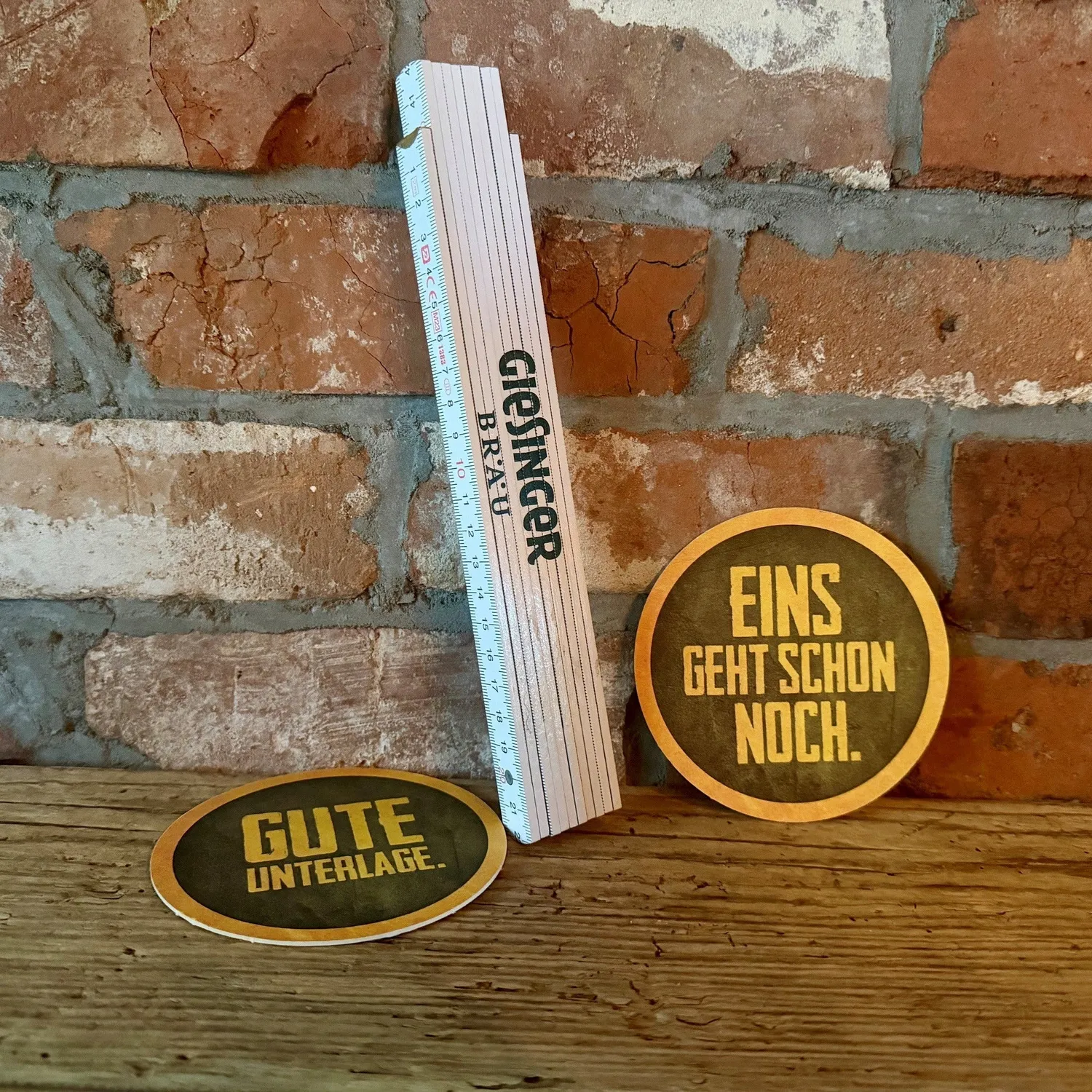 Giesinger Bräu Zollstock mit Flaschenöffner 2m